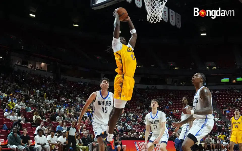 Arthur Kaluma Hủy Diệt Dallas Mavericks