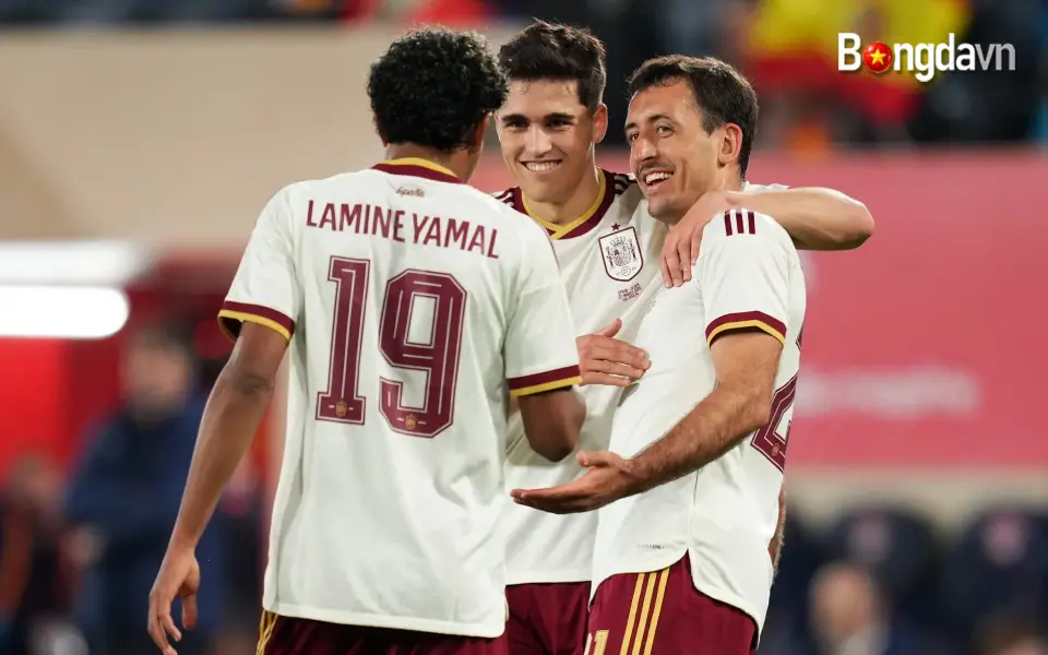 Barcelona nhận gần 2,9 triệu euro từ FIFA sau World Cup