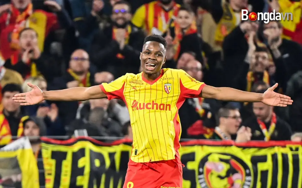 Brentford Đã đạt được thỏa thuận chiêu mộ Mamadou Sangaré với giá 48 triệu euro