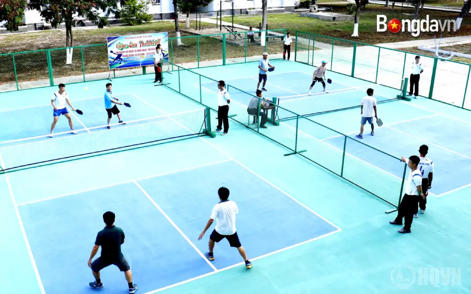 Các đội trung Đoàn 196 Hải Quân giao lưu pickleball với nhiều trận đấu hấp dẫn