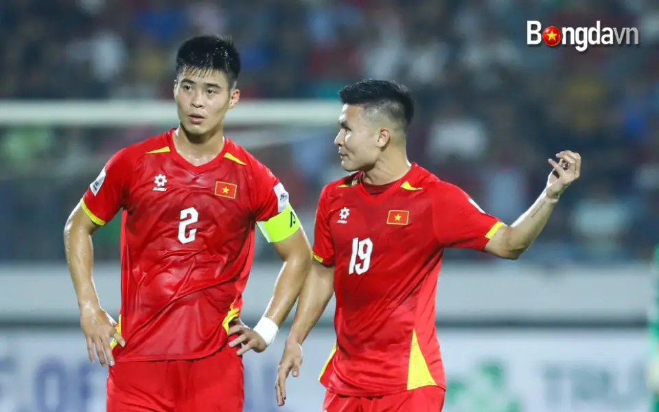 Duy Mạnh (Trái) Chấn Thương, Quang Hải (Phải) Mang Băng Đội Trưởng Tại ASEAN Cup 2026
