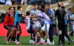 Hơn 23 triệu người ký đơn kiến nghị cấm Argentina dự World Cup