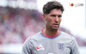 John Stones đang là cầu thủ tự do