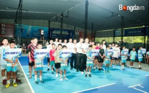 Khán giả “tiếp lửa” cho các VĐV ở giải Pickleball các nhóm tuổi
