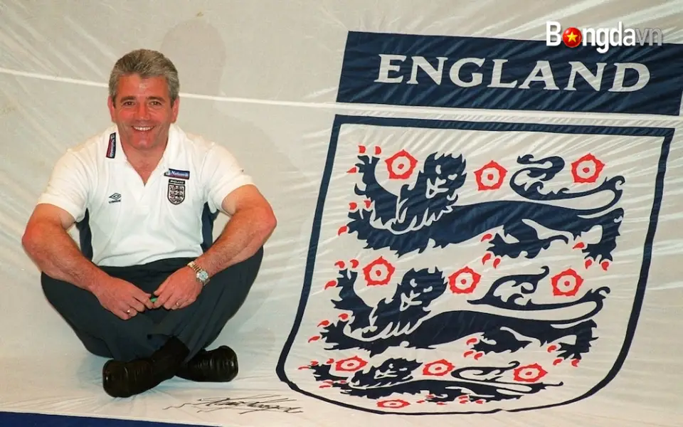 Huyền thoại bóng đá Anh Kevin Keegan qua đời ở tuổi 75 2 Ký Ức Kevin Keegan Và Chiếc Áo Đấu Biểu Tượng Của "Tam Sư"