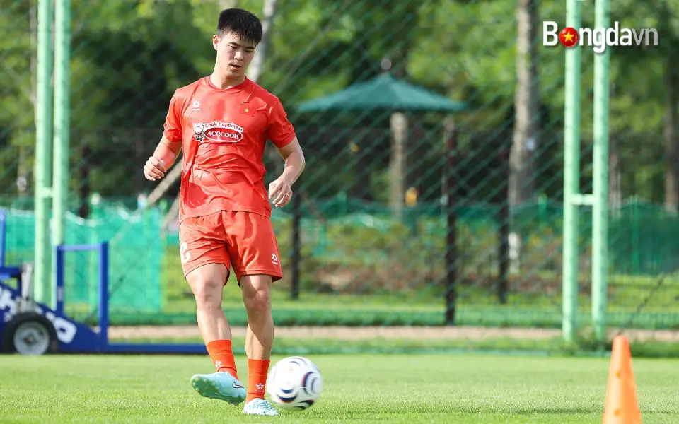 Thủ Lĩnh Duy Mạnh Chia Tay Tuyển Việt Nam Trước Thềm ASEAN Cup 2026