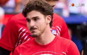 Barcelona quyết không nhượng bộ Arsenal trong cuộc đua giành Julian Alvarez