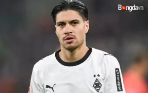 Diks chỉ mới gia nhập Borussia Monchengladbach