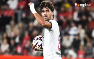 Ferran Torres Lập Cú Đúp Giải Cứu PSG Trong Trận Khai Màn Ligue 1