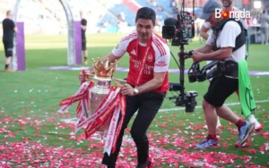 HLV Mikel Arteta Vỡ Òa Cảm Xúc Trong Ngày Arsenal Nâng Cúp Vô Địch Ngoại Hạng Anh