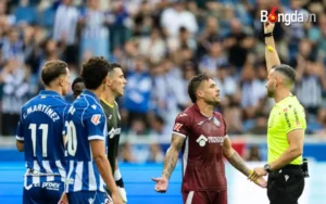 Kiko Femenia nhận thẻ đỏ trực tiếp ở vòng mở màn La Liga