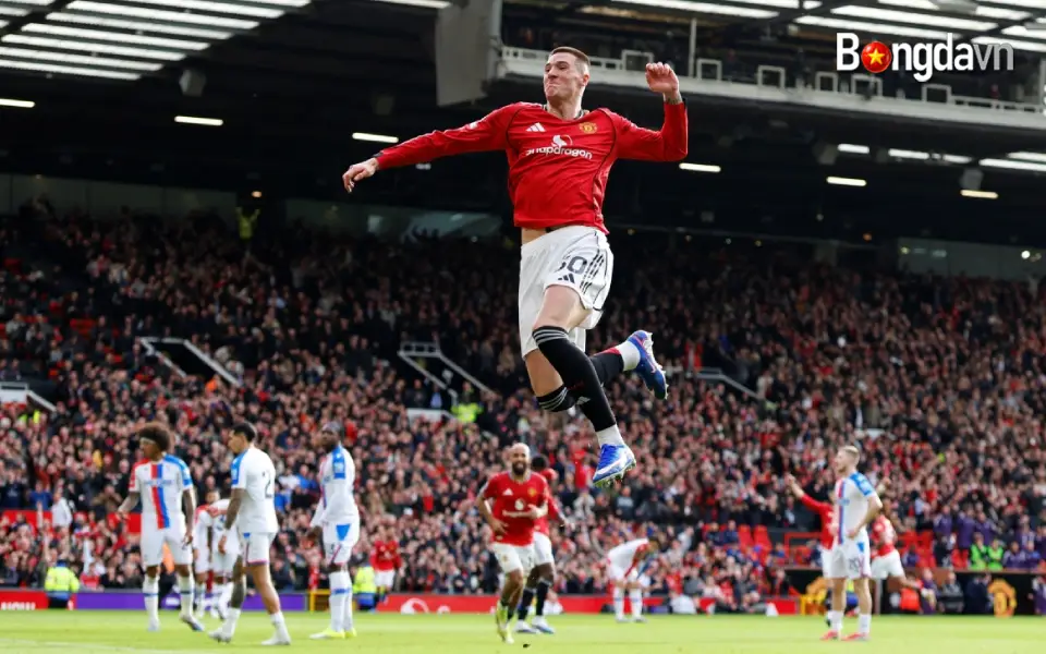 MU đối diện 8 thách thức ở vòng bảng Champions League