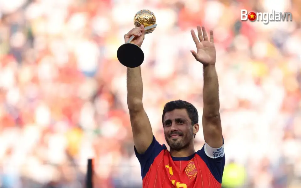 Rodri nhiều khả năng sẽ không tới Real Madrid