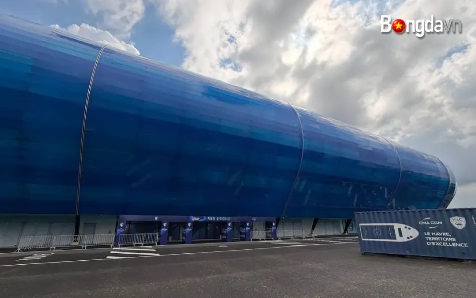 Sân vận động CMA CGM Océane ở Le Havre đang chuẩn bị bừng tỉnh trở lại cho mùa giải Ligue 1 mới