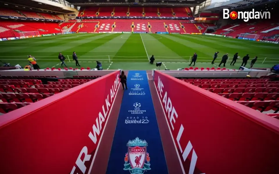 Toàn Cảnh Anfield Trước Đại Chiến Liverpool vs Real Madrid